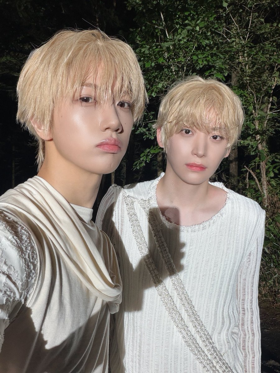 CRAVITY_twt's tweet photo. 손님? 혹시 빨간색 토마토를 하얗게 드셔보시지 않겠습니까?
#원진 #구 https://t.co/F3AEAv5HWU