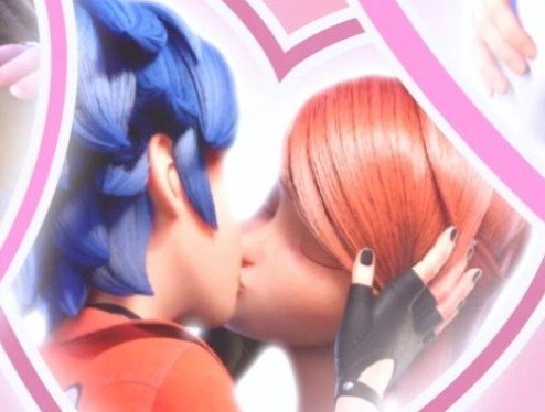 sanartedhere's tweet photo. Happy one year to marcaniel kissing, everyone draw or write them kissing today okay bye https://t.co/sIqGtV1YF9