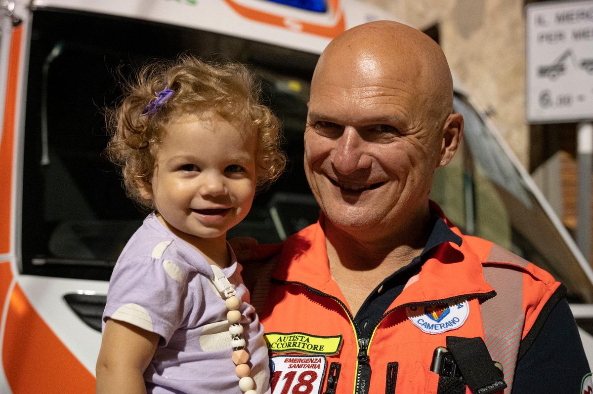 Anpasnazionale's tweet photo. 🧡👵👴 Oggi è la #FestaDeiNonni ! https://t.co/kdym9IpH6D