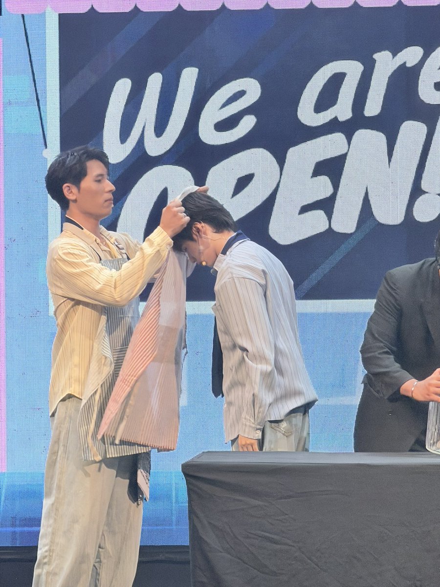 realboeky's tweet photo. อิอิ ชั้นเก็บภาพแสนน่ารักนี้เอาไว้ได้ “พี่เพิร์ลแพ้แน่นอน” ชอบคำว่าพี่เพิร์ลที่ออกมาจากปากน้องพีคจังเลยย ((เสียงหัวเราะชั้นอร่อยมาก ขออภัย)) #เผลอPICKEP5 https://t.co/F1tdnmUu4U