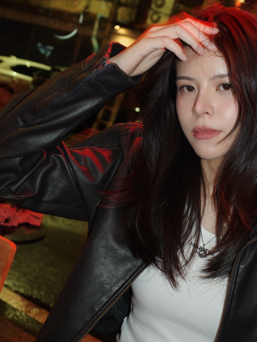 drunkfany's tweet photo. Fay's Instagram post update (1)

🥊

#fay_riezz https://t.co/503IxUfAob