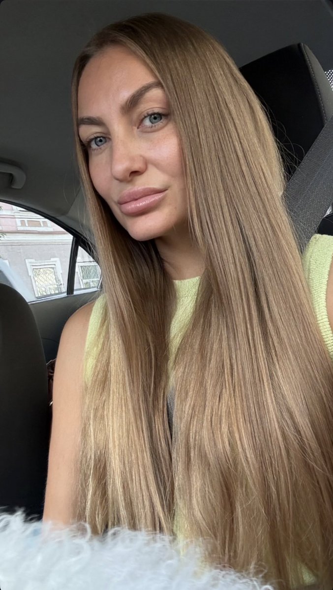 pay4Sandra's tweet photo. Dzień dobry, pieski 🎀 Jednym selfie potrafię skutecznie zepsuć wam koncentrację na cały dzień 😂 
Możecie już zaczynać się zgłaszać! 💸

#findom #femdom #domina #uległy #slave #królowa #bogini #bankomat https://t.co/8YfydhuFyI