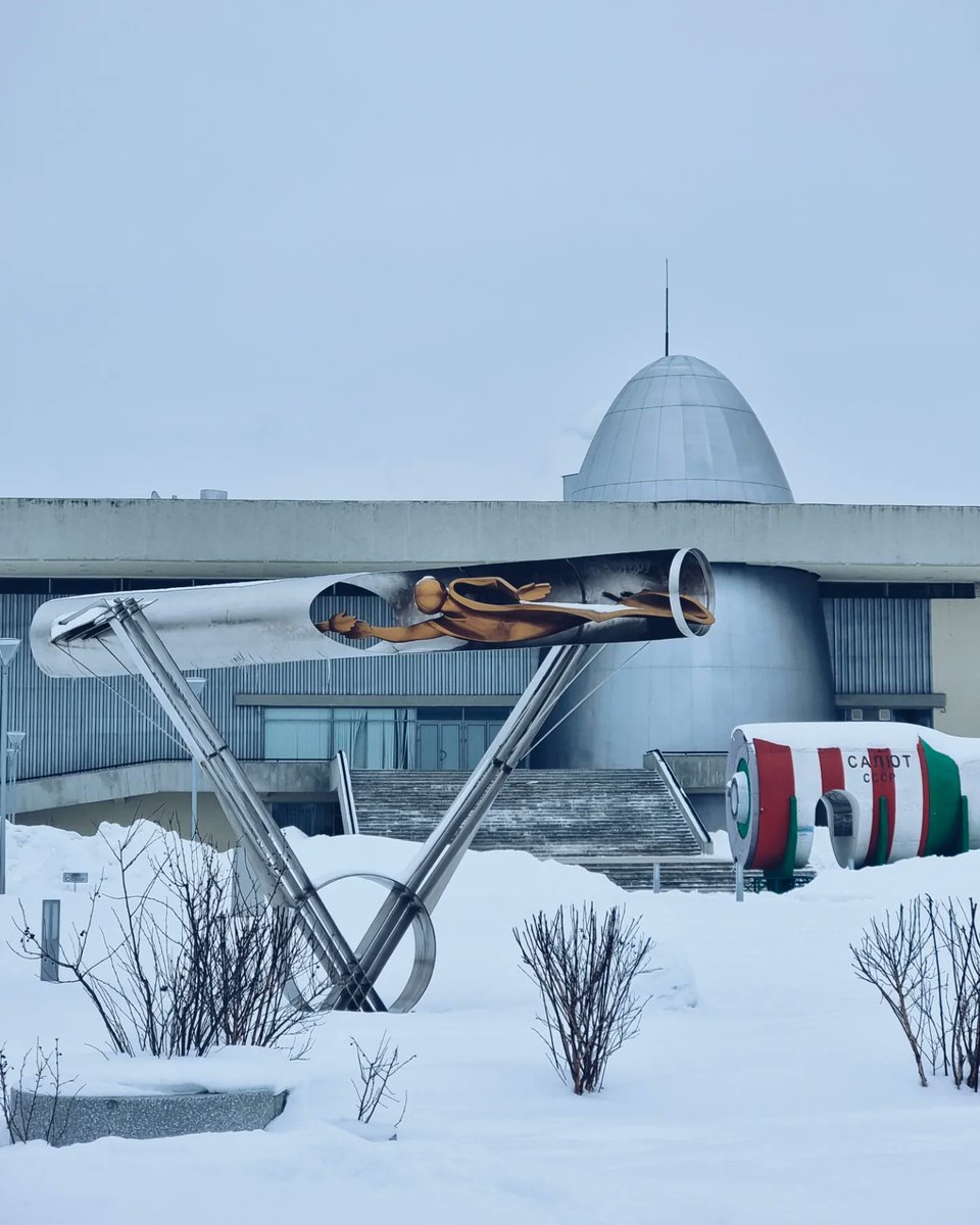 natalia_44's tweet photo. As a Star City resident, I feel a special thrill about everything space-related. I’ve seen Leonov, Tereshkova, and Dennis Tito in person. This is a very cool museum—you could wander around forever. P. S. The last photo features the main cosmonaut. https://t.co/rY2i68Mu6q