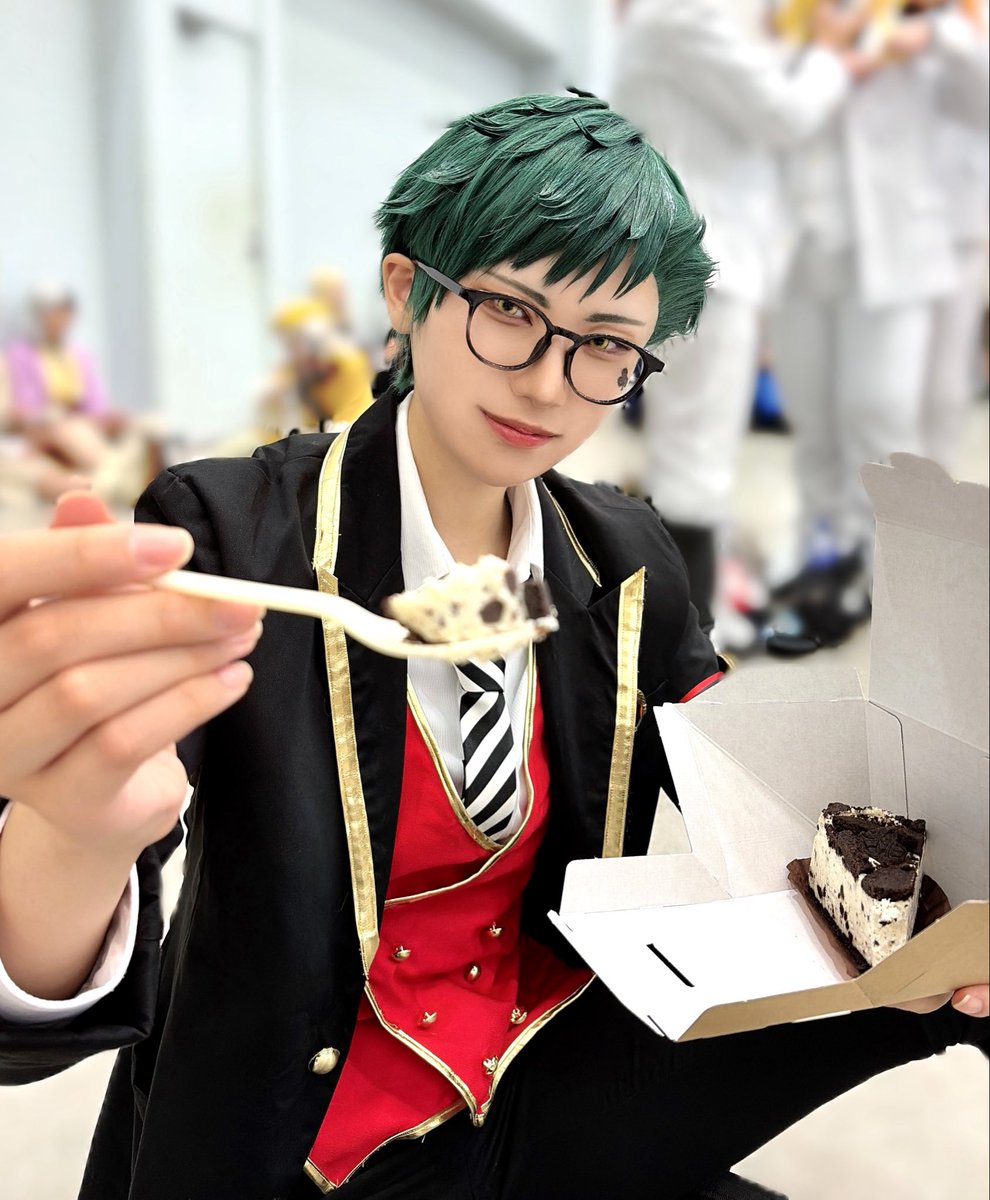 Tuzu_cosplay's tweet photo. cos ｜twst｜♣

食べるか？ https://t.co/5WK1lWdquI
