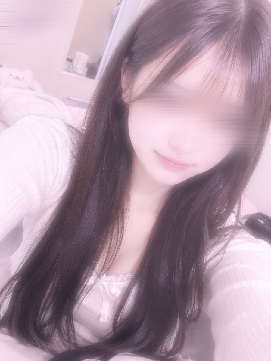 0h4swd's tweet photo. ��たい🥱
#学生　#関東　#雰囲気　#自撮り　#夜 https://t.co/TS9CUSx9Cu