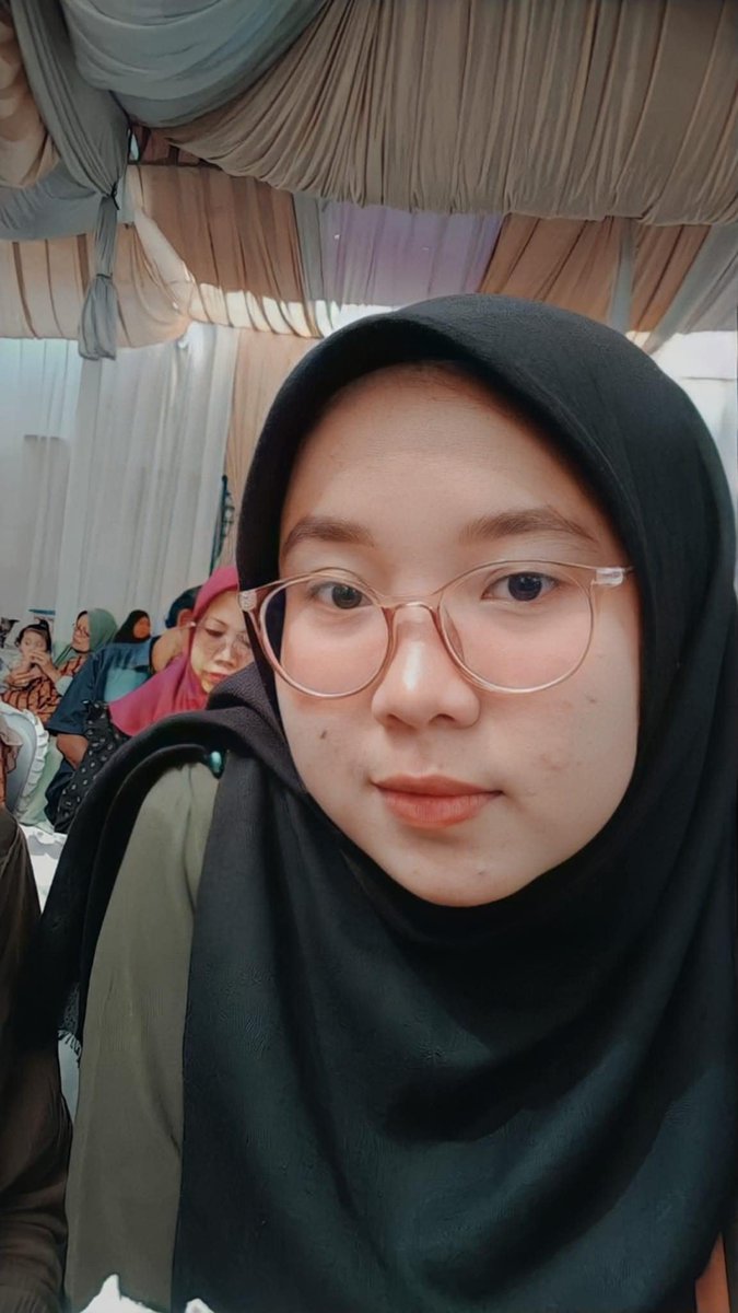 MPolos99266's tweet photo. Pejuhin fotoku dong https://t.co/FJaX4VXNFO