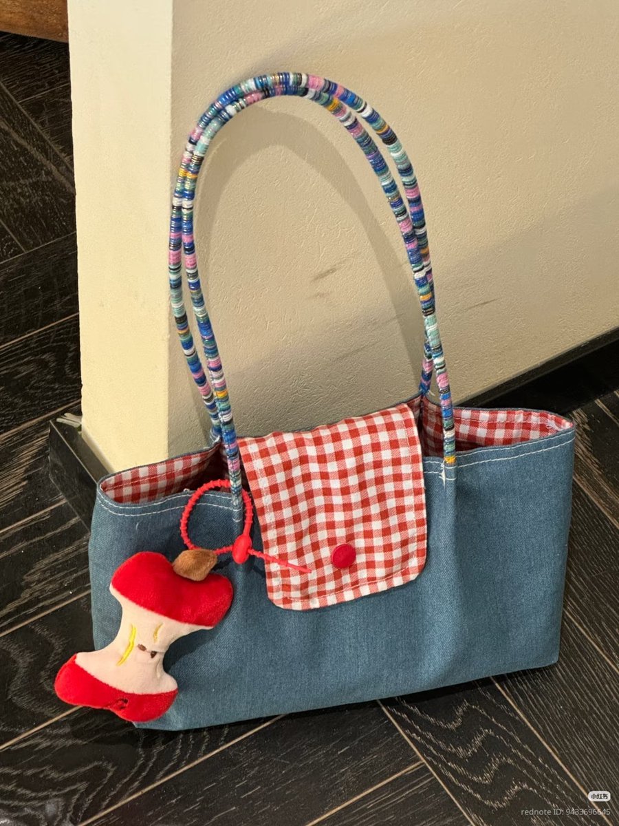 qShenyue's tweet photo. A spacious bag for work and campus

a thread https://t.co/NPX2SZVHbv