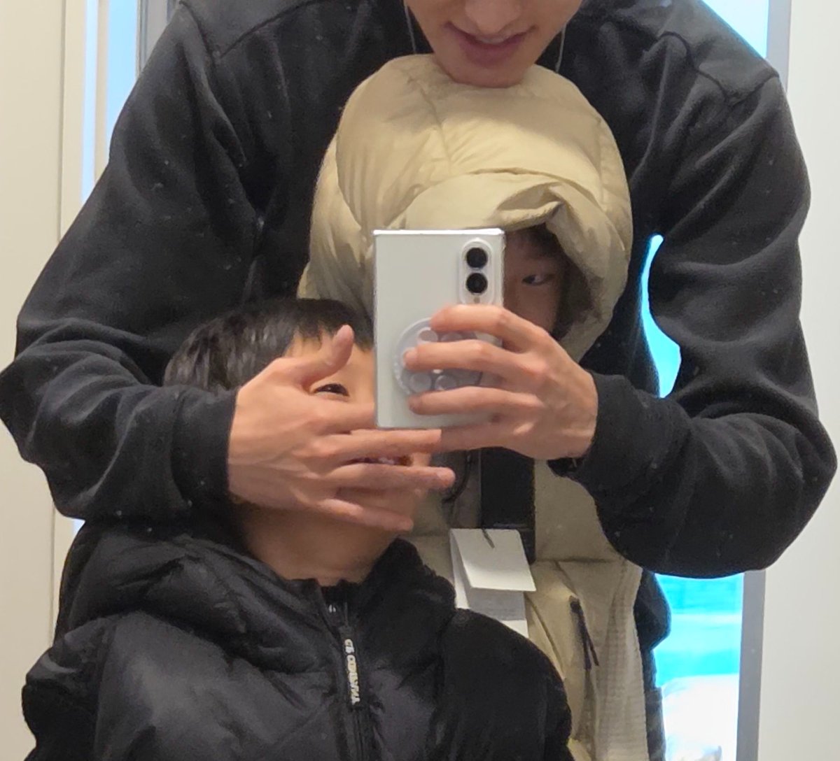 toleesohee's tweet photo. they look a lot like baby soheee ㅠㅠㅠㅠㅠ https://t.co/D6jpCZnwvE