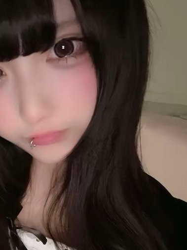 chamiiu3's tweet photo. 今からおな電しよ🥺
声聞きたい人いる？
DMして♡

#おな声 #おな電 https://t.co/mol9DV7Um8