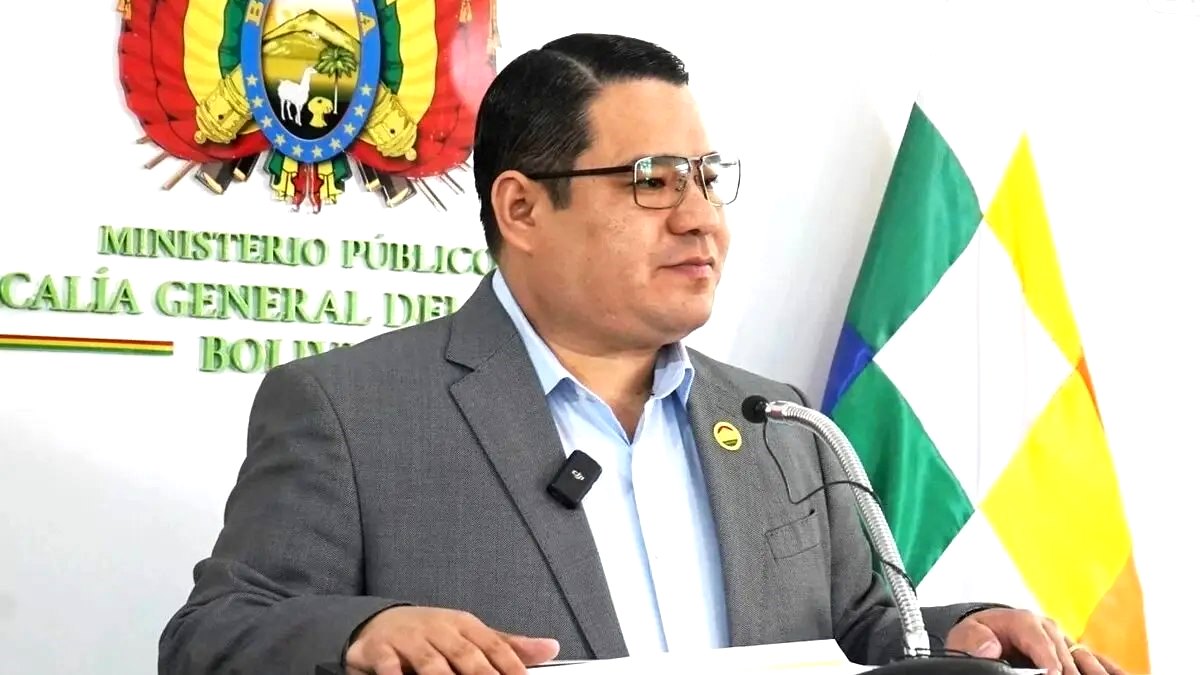 JNeiraN's tweet photo. Al FISCAL GENERAL DE BOLIVIA, Roger Mariaca Montenegro, los EE.UU., le quitaron la #VisaUSA por haber zampado a la cárcel al bandido Fernando Cerimedo; Ya lo había hecho con Alexandre de Moraes por apresar a Bolsonaro

Toda América Latina está amenazada por Trump

@TheJusticeDept https://t.co/nlqY0eVnzG