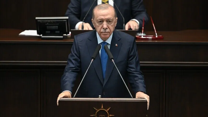 baranalverr's tweet photo. 🚨#SONDAKİKA Cumhurbaşkanı Erdoğan: 

"Fon piyasasındaki sorunun üstesinden başarıyla geliyoruz. 

Sermaye piyasasının kuralları çerçevesinde, hakkaniyet ve adaleti gözeterek, kimsenin hakkını kimseye yedirmeden, bu meseleyi süratle çözüyoruz." https://t.co/osnV20ic2B