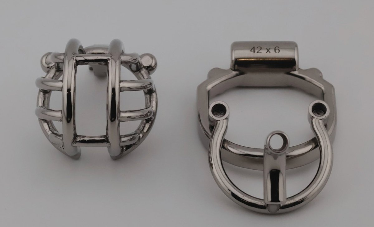 vvvmissv's tweet photo. L O C K T O B E R is here!!

#cage #chastity #LOCKTOBER #goddess #punishment #obedience https://t.co/eVWX4cdrjL