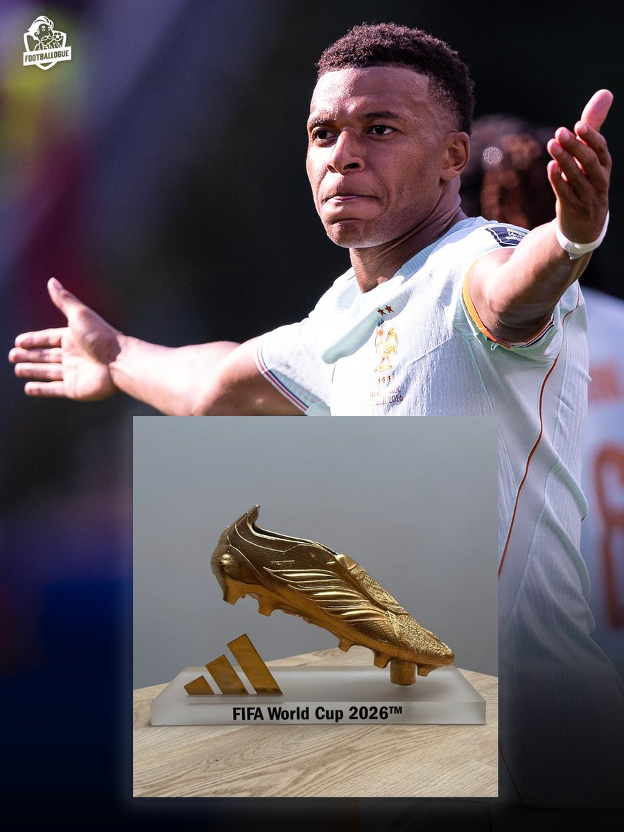 Footballogue's tweet photo. Kylian Mbappé, 27 ans, UNE MACHINE EN CDM !!! 😮‍💨🇫🇷

🇷🇺 2018 : 4 buts 
🥈 2eme ex æquo

🇶🇦 2022 : 8 buts  
🥇 MEILLEUR BUTEUR 
🥈 2e Meilleur joueur du tournoi

🇨🇦🇲🇽🇺🇸 2026 : 10 buts 
🥇 MEILLEUR BUTEUR
🥉 Meilleur joueur du tournoi https://t.co/XNCO5R0Fap