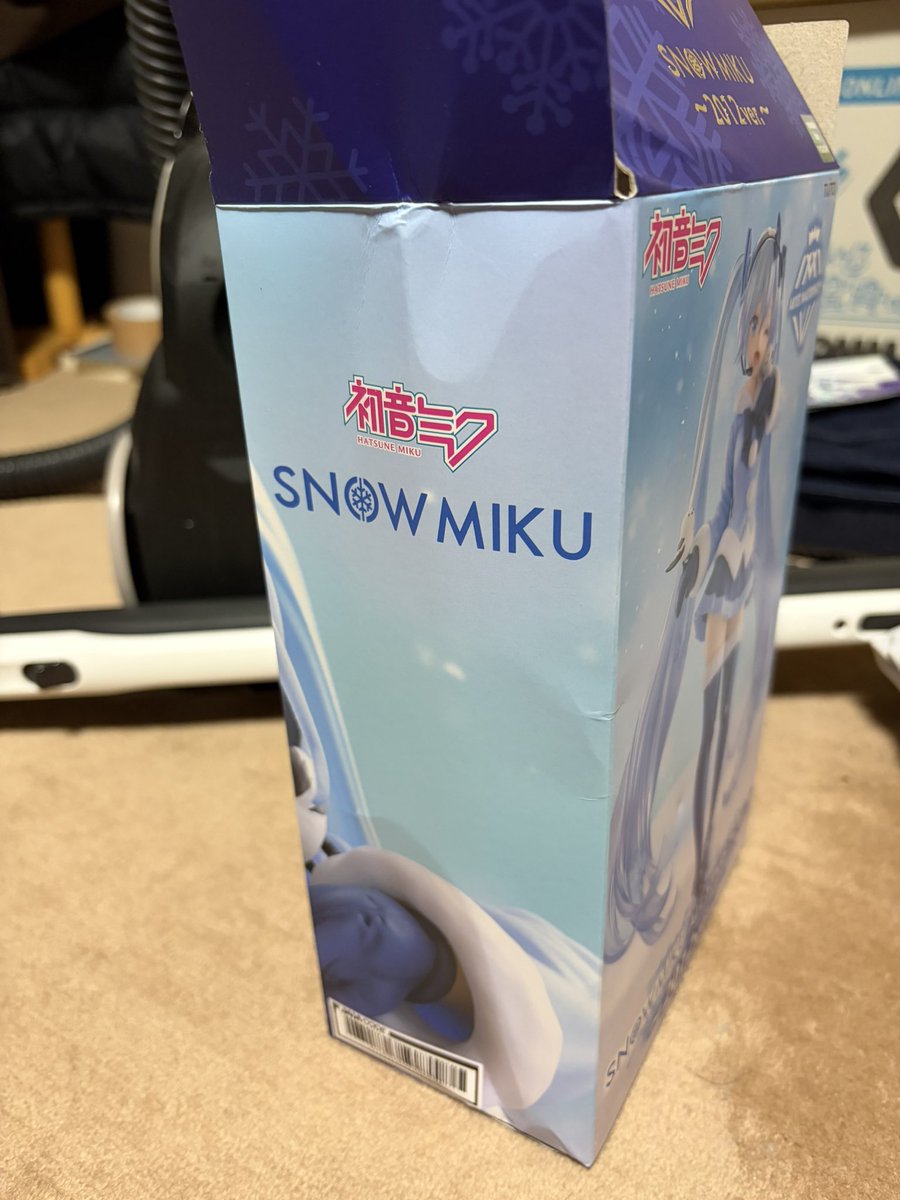 thlove16's tweet photo. クレゲあるある
開ける分は大体べこべこ https://t.co/nJYpRcQpbq