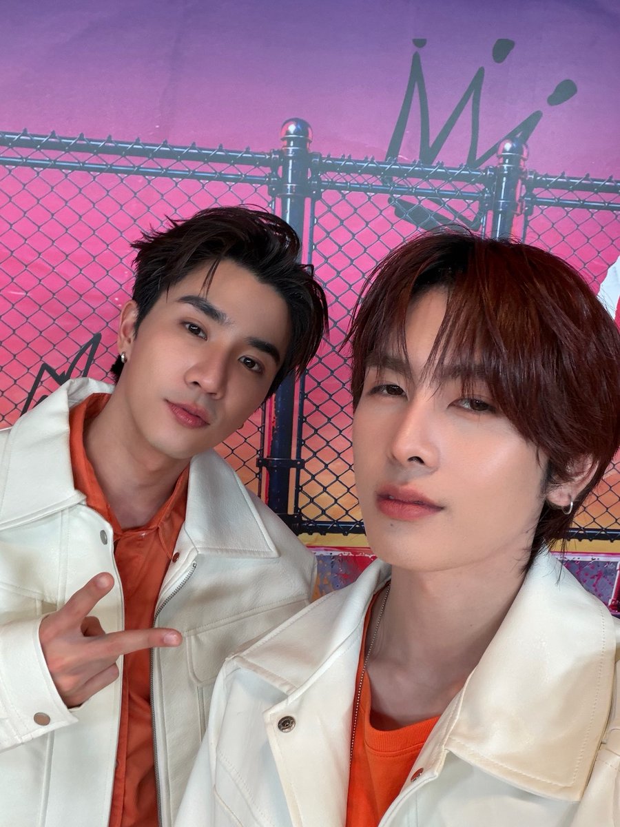 Ppsanta's tweet photo. วันนี้ผมกับบคุณเพิ้ดจะรอดมั้ย มาดูกันๆๆ 🔥
👉 https://t.co/pdIi8CeCQ0

SHOPEE PERTHSANTA NAROCK MAK
#ShopeeLivexPerthSanta https://t.co/kCYHEWPHlg