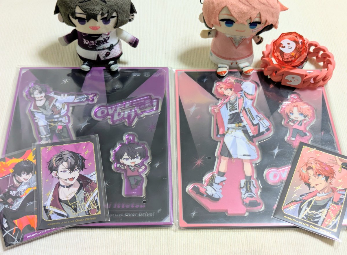 caramaple33's tweet photo. やっと届いた～！
ランダムカードのキラキラが可愛くて買ってよかった～✌️ https://t.co/CcJlgGMNqb