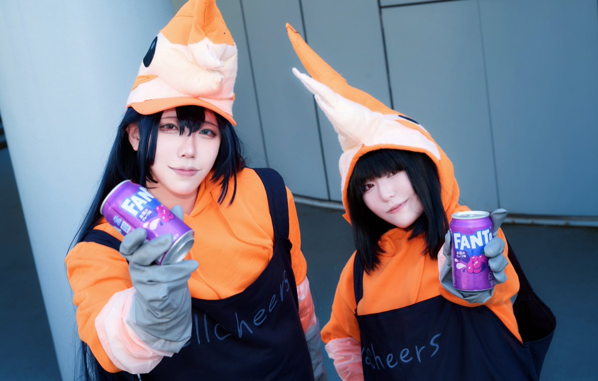 Rui_893's tweet photo. Limupbus company * cos

Opened Can of WellCheers

E.G.O 【ソーダ】

"자, 전부 입 벌려. 안심하고 마셔라, 후훗."

ホンル @Rui_893 
良秀 @tin_cos__821 
📸 @eunsu_0627 https://t.co/AgGWEjj432
