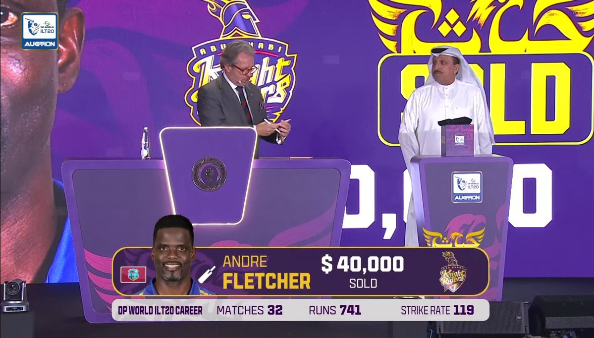 KnightClub_KKR's tweet photo. 𝑾𝒆𝒍𝒄𝒐𝒎𝒆 𝒂𝒈𝒂𝒊𝒏 𝑲𝒏𝒊𝒈𝒉𝒕 𝑭𝒂𝒎𝒊𝒍𝒚! 💜💛

Andre Fletcher in ADKR. 🔥 https://t.co/bVZQXyceHM