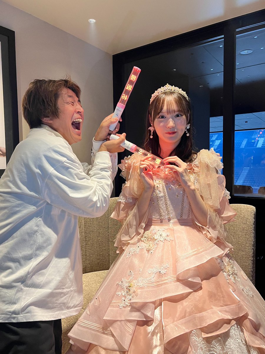 horiken_friend's tweet photo. ／
#増本綺良卒業セレモニー
キラ子卒業おめでとう🎓🎉
＼
 
ホリケンさんは、とっても
卒業セレモニーに感動していました🥹
 
ふれあい社会科見学も配信中🧡
#森本しんたろう
#雛形あきこ
#櫻坂46 #増本綺良
 
#ホリケンのみんなともだち
TVer
https://t.co/OxltVa2mfH
ABEMA
https://t.co/mw251ZXLSh https://t.co/zXwCMbbvud