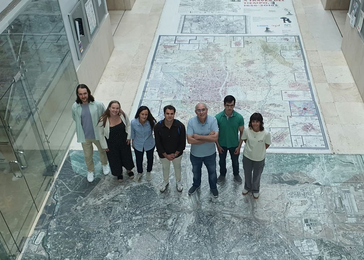 IEGD_CSIC's tweet photo. ¡Hoy hemos recibido al grupo de JAE INTROs que se incorporan a varios grupos del Instituto durante los próximos meses!

Son estudiantes que acaban de terminar el grado o que están a punto de acabarlo y, gracias a estos primeros contratos, añadirán experiencia académica a sus CVs. https://t.co/BInkeU0AxH