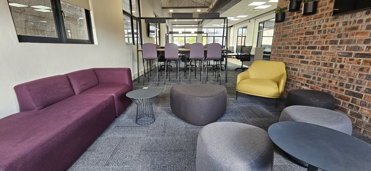 justofficeza's tweet photo. Media24 — Cape Town &amp; Johannesburg Revamp From bespoke open-plan #workspaces and informal areas to #boardrooms, comfortable #soft-seating spaces, and a welcoming #reception, every element was thoughtfully #designed to create a cohesive look and feel throughout the #offices. https://t.co/lJRJ2pW68H