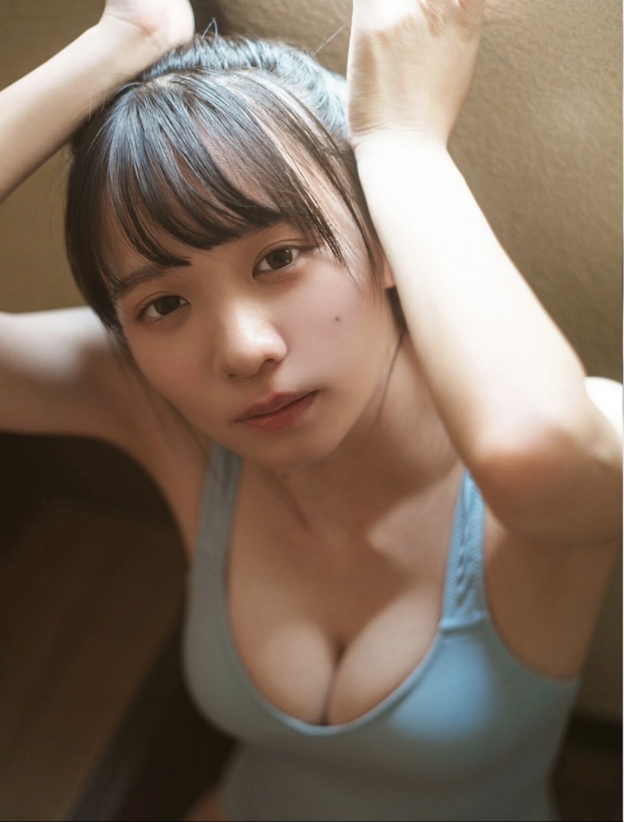 jabithastory's tweet photo. 椿野ゆうこは水着より、セーターの上から見る膨らみの方が圧倒的にエロい😍😍😍 https://t.co/X2DZFQyZqM