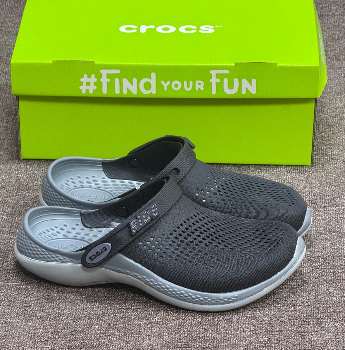 _Syshub's tweet photo. Send a DM or WhatsApp - Message Sys Hub on WhatsApp. https://t.co/SbCw4QhoaV

Size 36-45 

Price: 15,000 

Location - Kaduna 

Delivery Nationwide https://t.co/Oyq0gNns9W