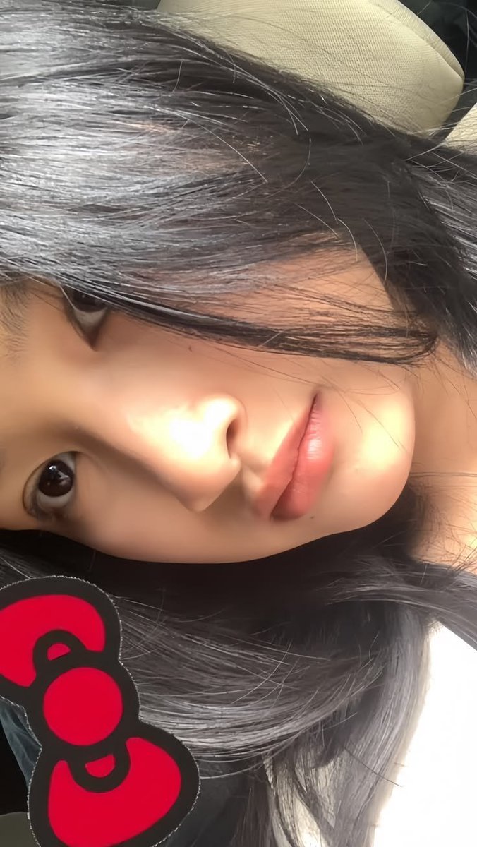 nova_atmajaa's tweet photo. @JazLune pengen kenalan sama pengen nanya nanya gimana perasaan dia di jkt48, dan mungkin hal hal random lainnya hehe #Zymeet https://t.co/yiZA2fcGsk