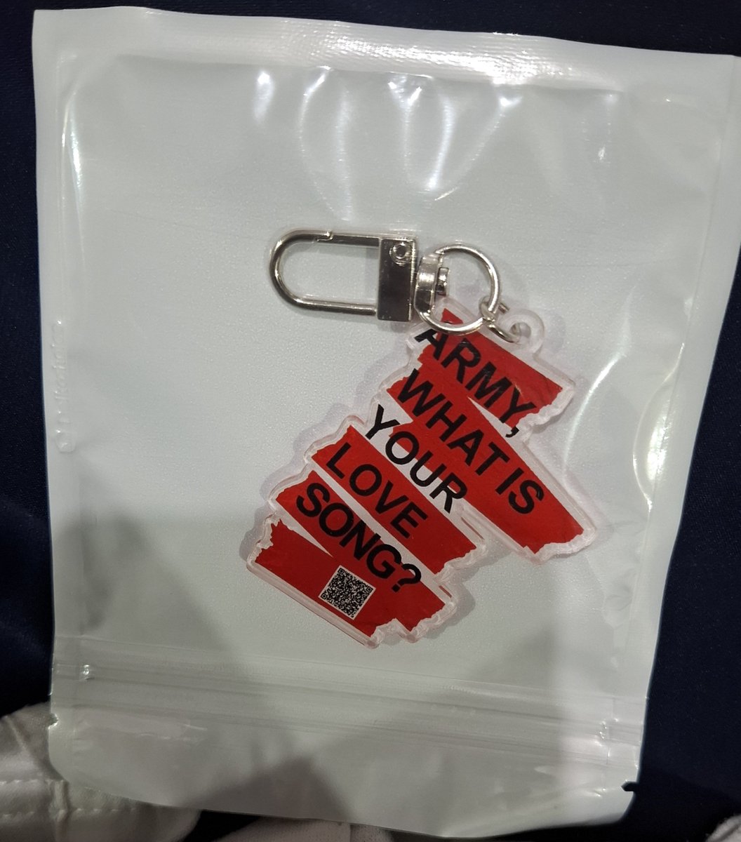 itssfun's tweet photo. dapet keychain lucu iniii dari kak Mut😍 makasi banyakk kak mut🫶🏻 @favoojekey https://t.co/gGDjjP6dUT