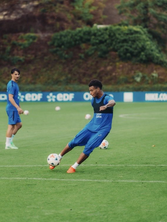 sofialanssari's tweet photo. Notre équipe nationale se prépare pour le match de demain contre l'Italie.🇫🇷🇫🇷🇫🇷

Allez les bleus 🇫🇷 🇨🇵 🇨🇵 https://t.co/OMeR8GqAHf