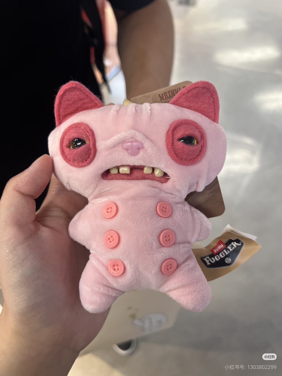 eugazelle's tweet photo. BARU TAU ADA FUGGLER KOCHENG JELEK BANGETT😭 https://t.co/tcMhKfxllt