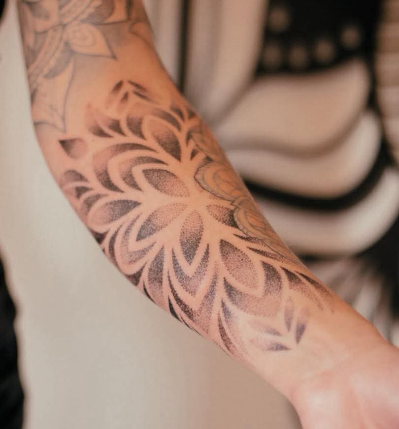 Mikesallysbbq's tweet photo. hi guys!
Tony has time this sunday 4 of Octo.. for a tattoo!
🔥day sessions and his own designs are with a discount🔥
but of course your own ideas are more than welcome🙏
interested? send us a message to book your spot💪 https://t.co/Ks9RyV0CiZ