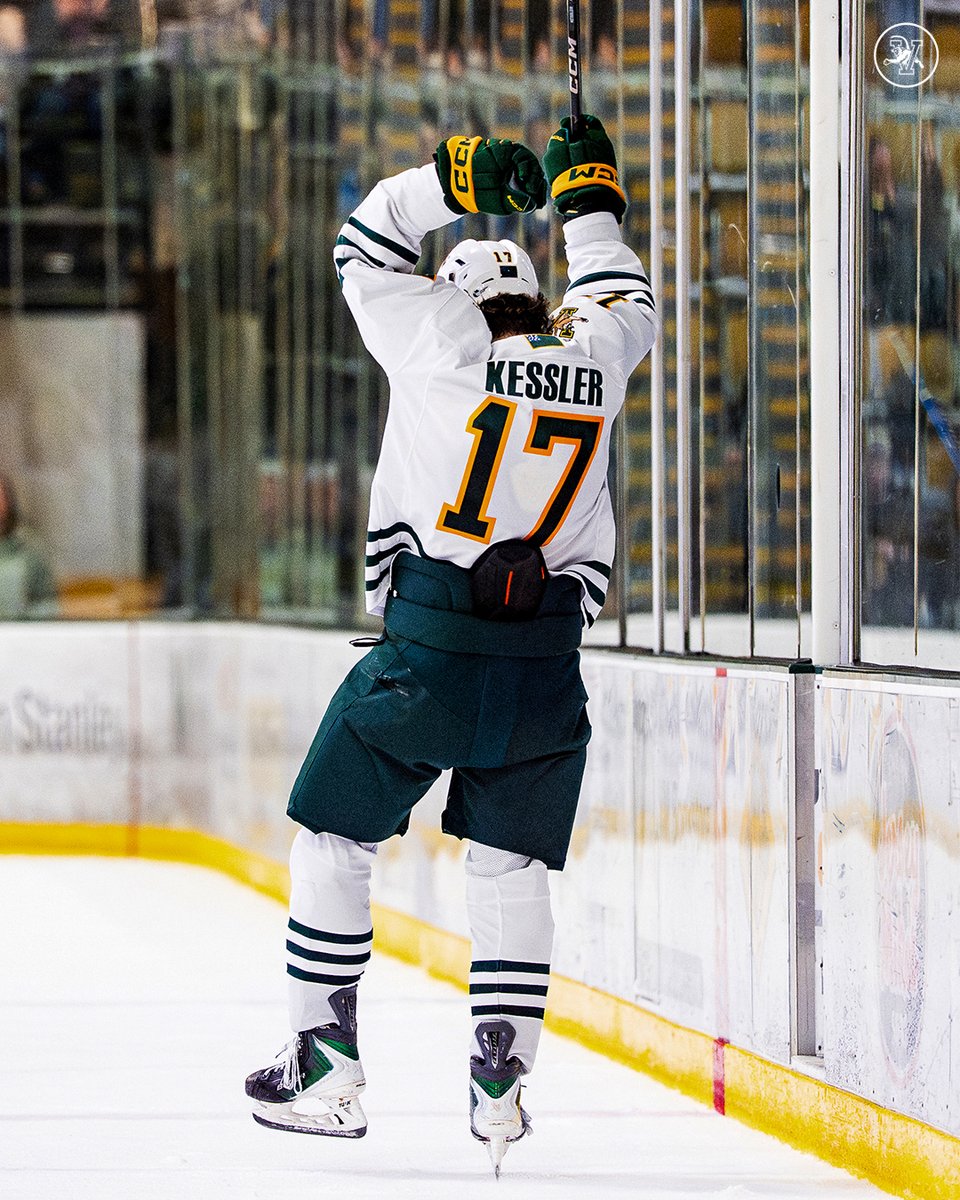 UVMmhockey tweet picture