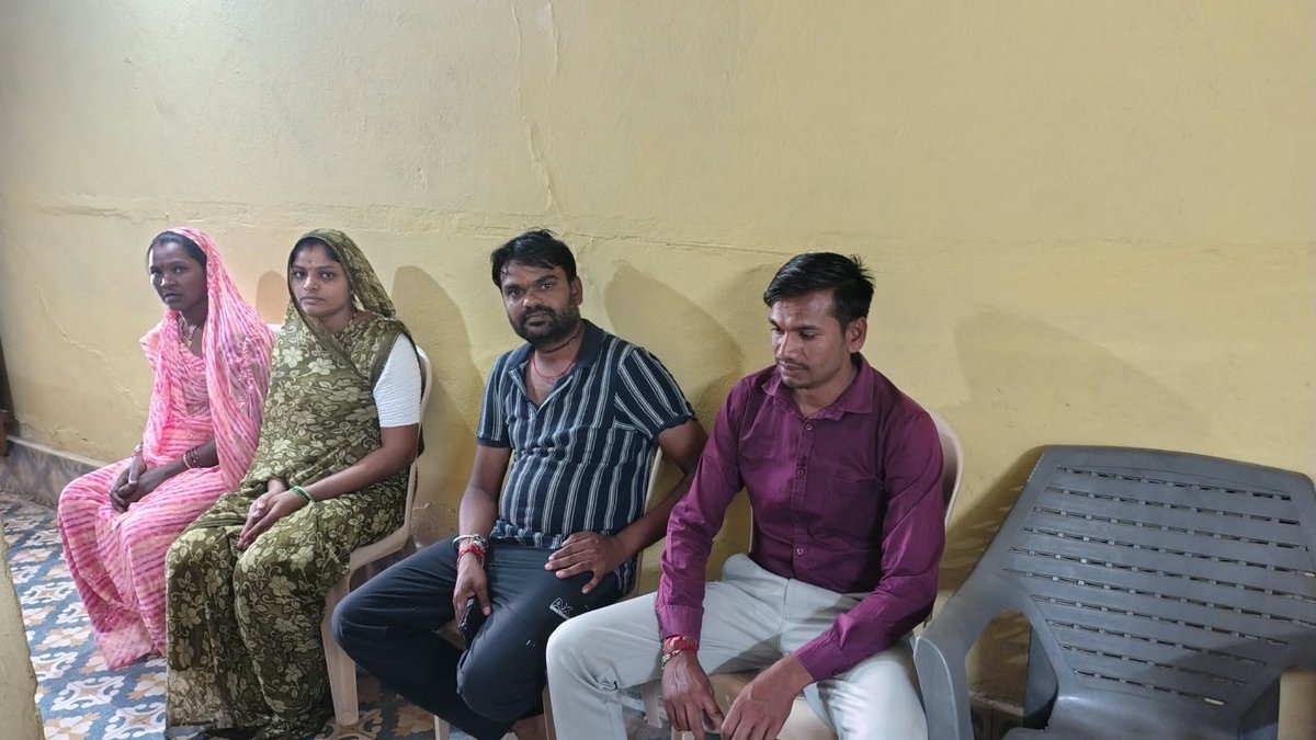 DtoHarda's tweet photo. #TBMuktBharat
 टीबी मुक्‍त भारत अभियान 2026 अंतर्गत आज दिनांक 01/10/2026 को हाई रिस्क ग्राम-अबगांवकला, ब्लॉक हंडिया एवं ग्राम- पोखरनी ब्लॉक टिमरनी, जिला हरदा में टीबी स्क्रीनिंग कैंप आयोजित किया गया। कैंप में समस्त की टीबी की स्क्रीनिंग हैंड हेल्ड Xray मशीन के माध्यम से की गई । https://t.co/akSSDhhqnR