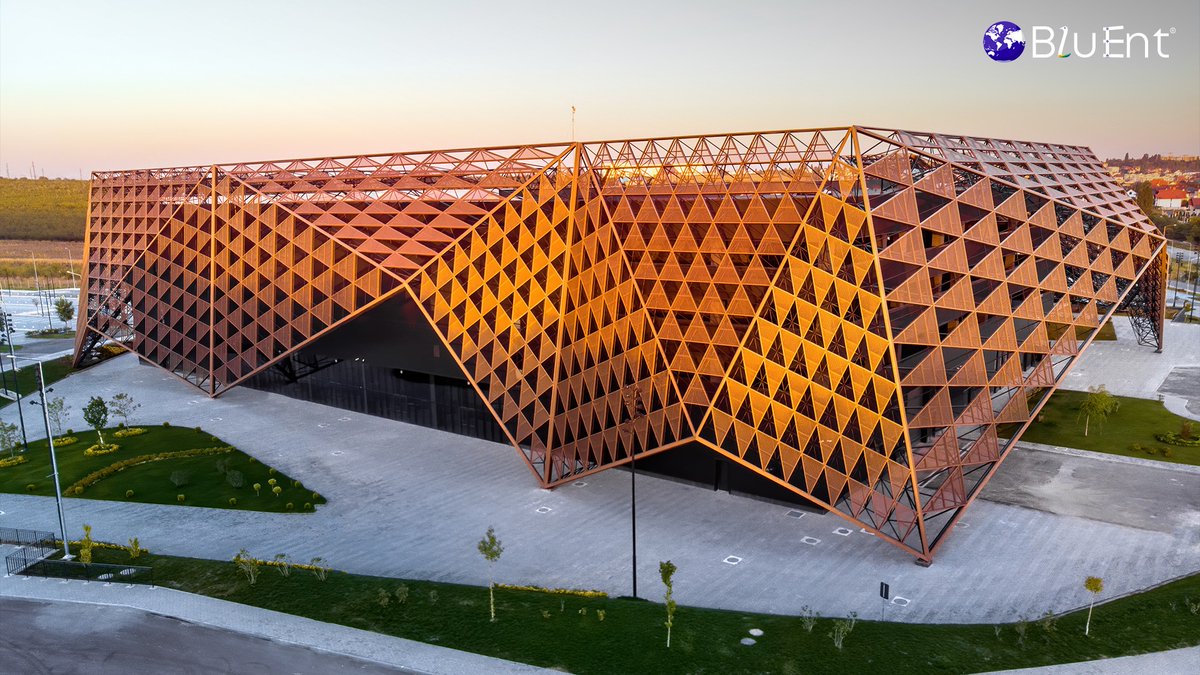 deesternish6062's tweet photo. What happens when architecture is designed by rules, not just lines? Parametric design controls complexity intelligently—connecting geometry, form, and performance across facades, structures, and interiors. https://t.co/dwMcZLGau3