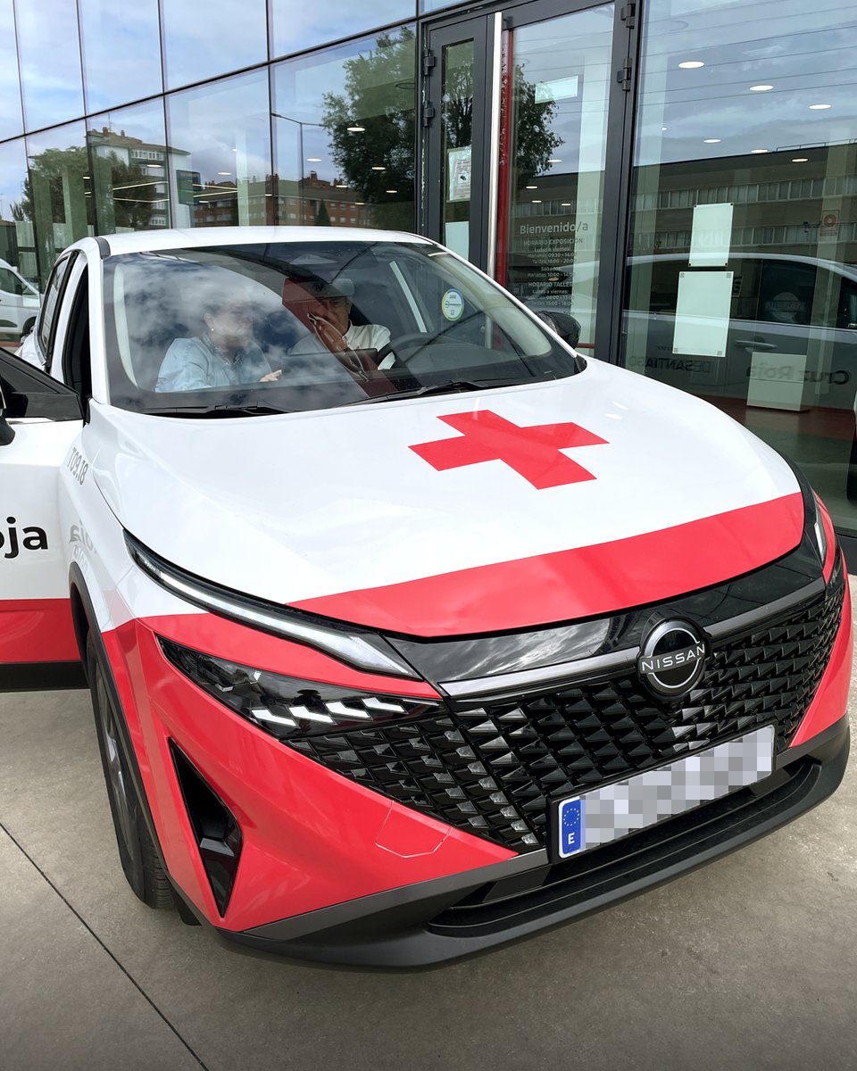 grupodesantiago's tweet photo. Cedemos un #NissanQashqai a @CruzRojaBurgos que les acompañará y apoyará en su día a día 💪

Gracias por vuestro trabajo y por el compromiso diario con quienes más lo necesitan ❤️👏 

#CompromisoSocial #CruzRoja #Ibermotor #GrupoDeSantiago #Nissan #NissanBurgos #Qashqai https://t.co/aQWryIiuim
