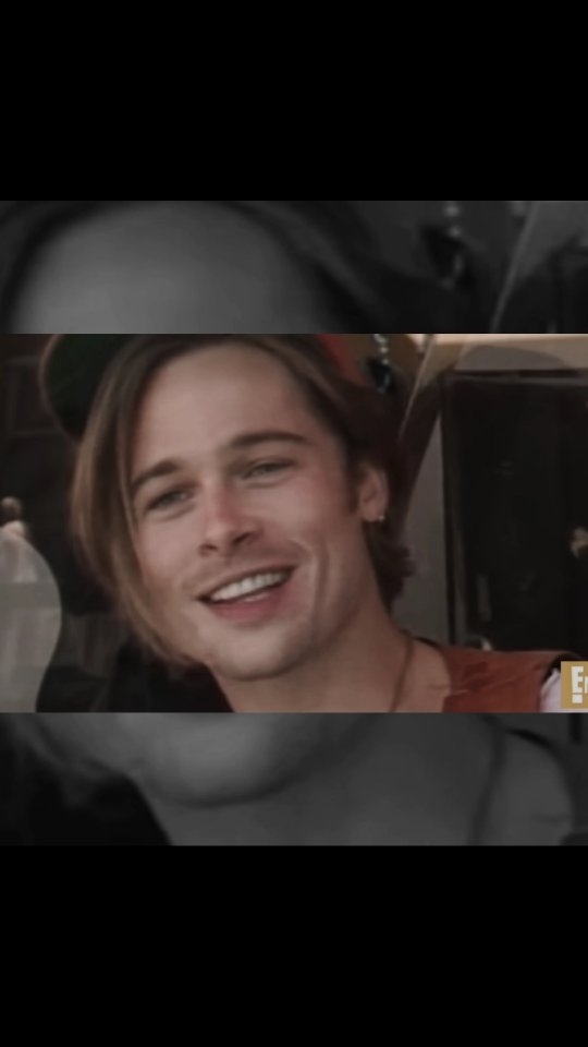 bandafeehs's tweet photo. I know it’s long, but it took me so long to edit, so please watch the whole thing. I swear it’s worth it. Yesterday I was crying about my acting career. Brad Pitt reminds me to fight for my dreams. We both moved cities with little money, felt https://t.co/JYvvEmkFsU