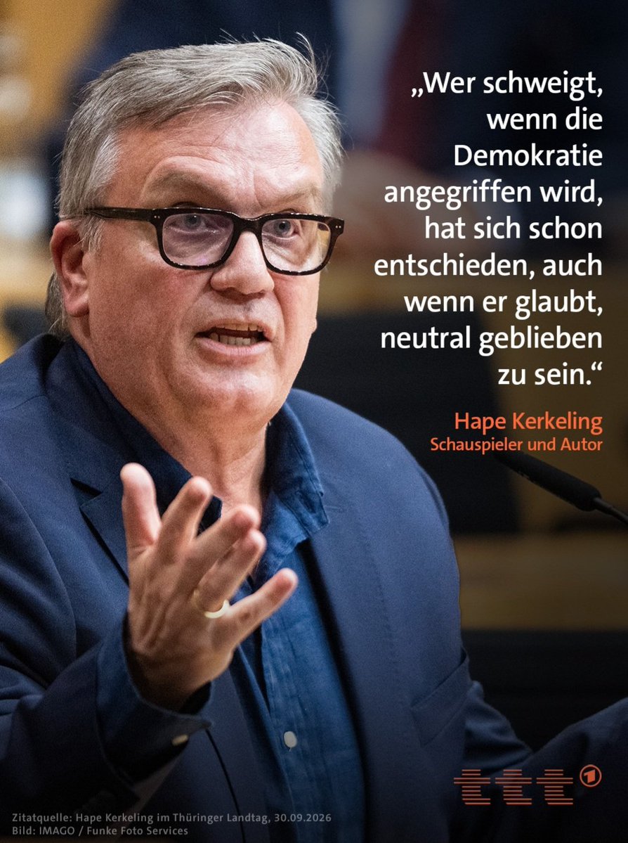 ULTRAKAERL's tweet photo. Danke, Hape Kerkeling! 🙏❤️ https://t.co/G3USY2whz1
