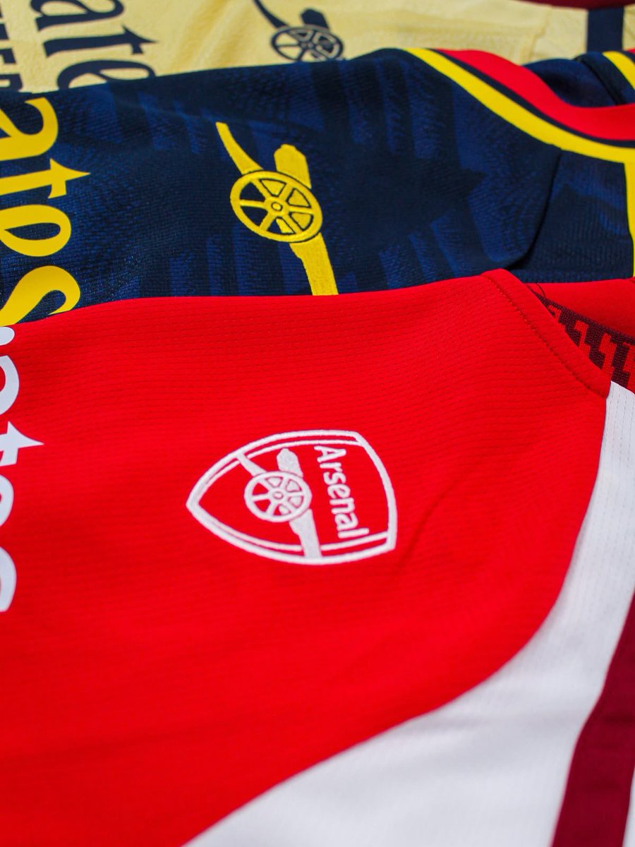KAMPALACONFIDES's tweet photo. Arsenal FC 25/26 attire.

Home. Away. Third. Available Now. https://t.co/soj3htkRJc