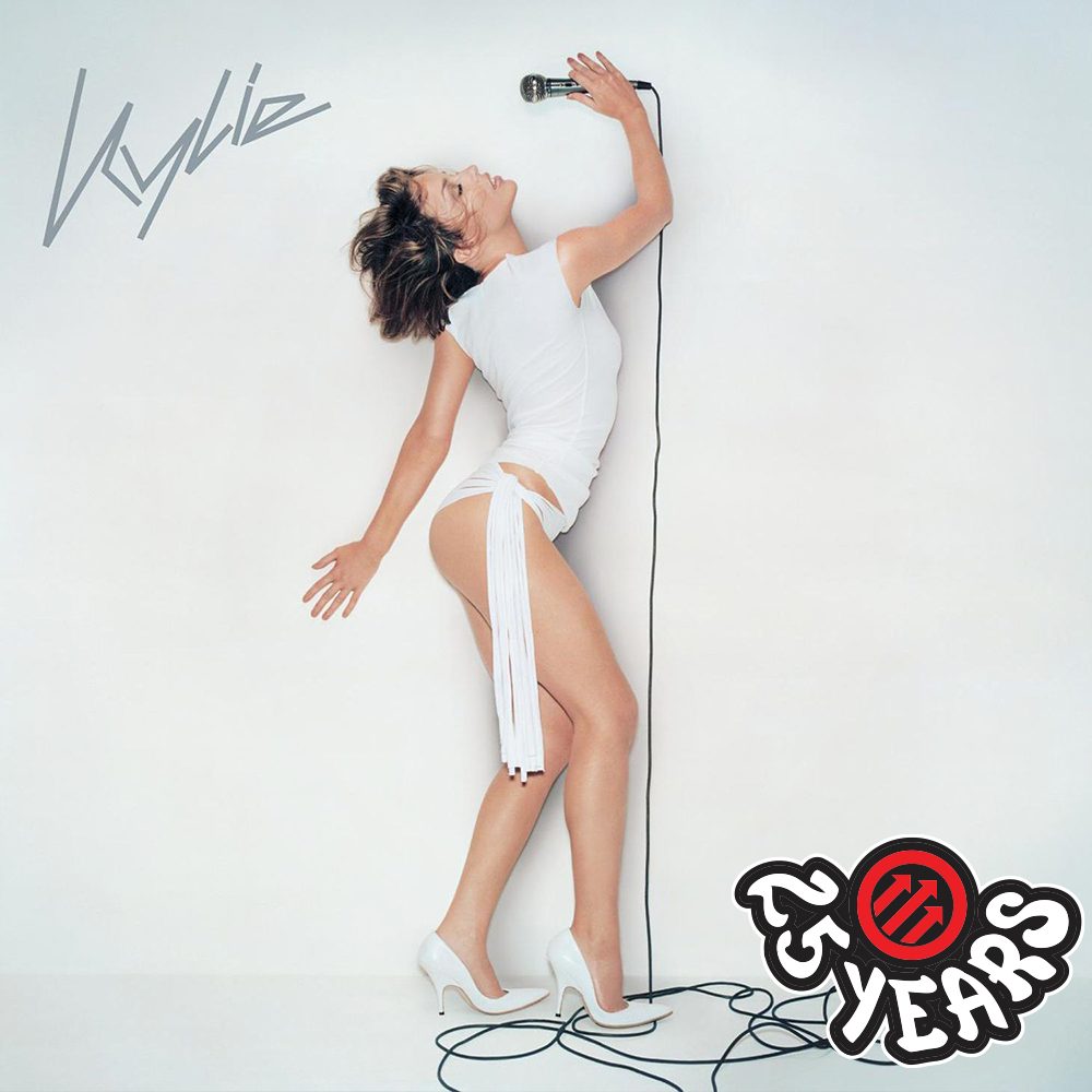 pitchfork's tweet photo. Kylie Minogue's Fever turns 25 today

Read how Kylie's 2001 album marked a turning point for the history of our reviews section: https://t.co/l1JEfinxyE https://t.co/YBsUqUIgcQ