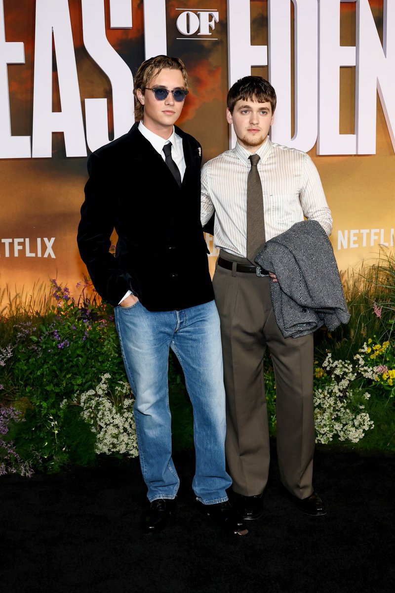 celeb124's tweet photo. East of Eden premiere in New York City
Read the full story at https://t.co/ka5coDx16m https://t.co/TV3yCtSUmE
