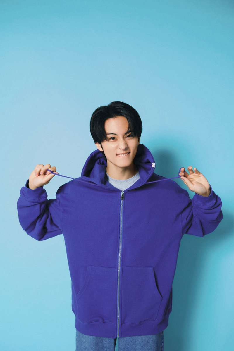 re_markedU's tweet photo. 마크 따라 갔을뿐인데 나 좀 대단한 사람된거 같고 뿌듯해...🫢 https://t.co/iuZpUQWvqr