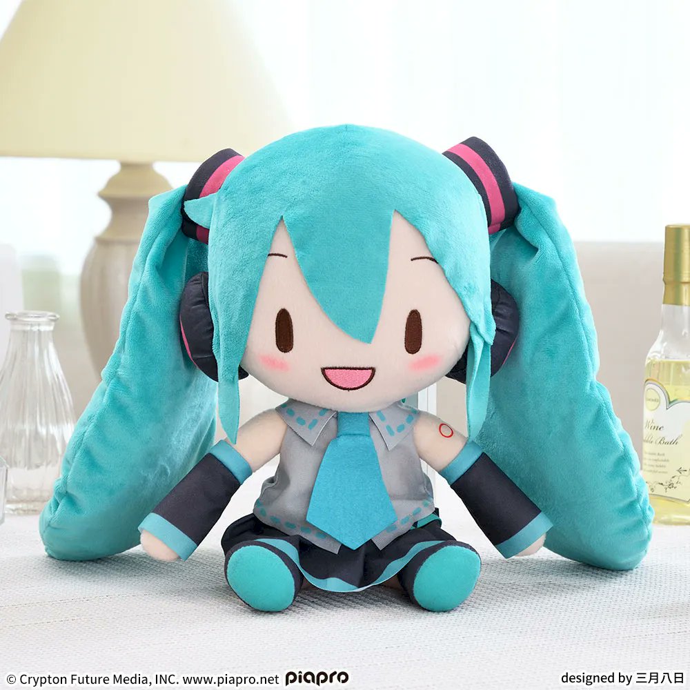 mikugabi39's tweet photo. 初音ミク ふわぷち Lぬいぐるみ

プライズ
2026年11月13日より順次登場
種類：全1種
サイズ：全長約27×20×27cm
designed by 三月八日
#初音ミク #pjd_sega https://t.co/OXc5SkB2vR
