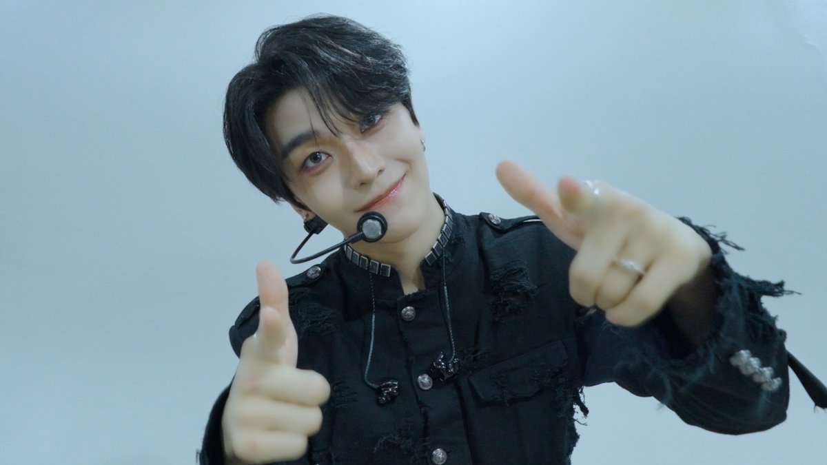 ALD1_official's tweet photo. ALPHA DRIVE ONE 알파드라이브원 'UNBREAKABLE : 少年BEAST' SHOWCASE &amp; POP-UP Behind The Scenes

🏎️ https://t.co/tTunwep0BL

#ALPHADRIVEONE #ALD1
#알파드라이브원
#UNBREAKABLE_少年BEAST https://t.co/GRhFZ0xgy7