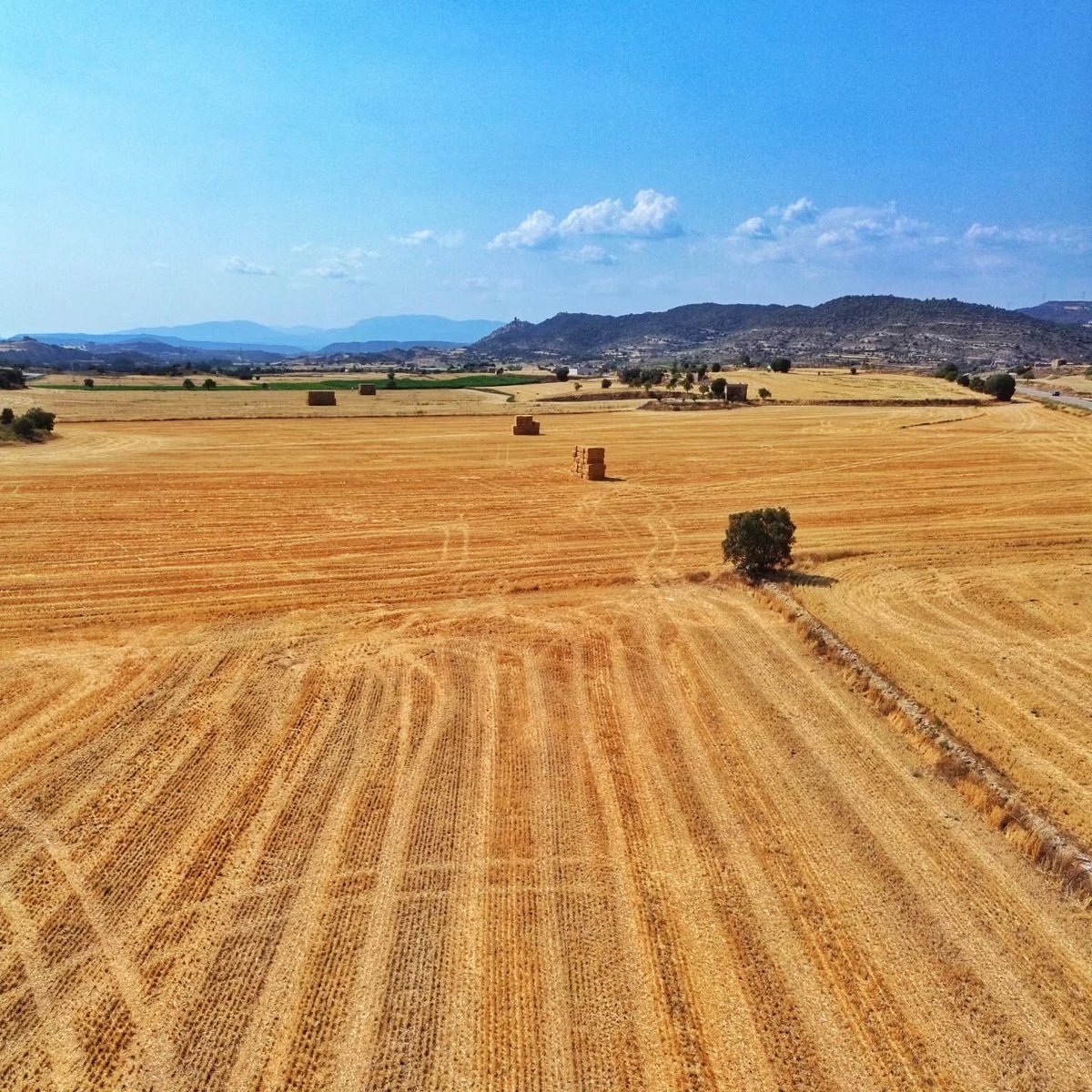 clank12345's tweet photo. 🗺️🌞.... #dronephotography #dronestagram #aerialphotography #droneoftheday #droneshots https://t.co/NLbx7rDiOt