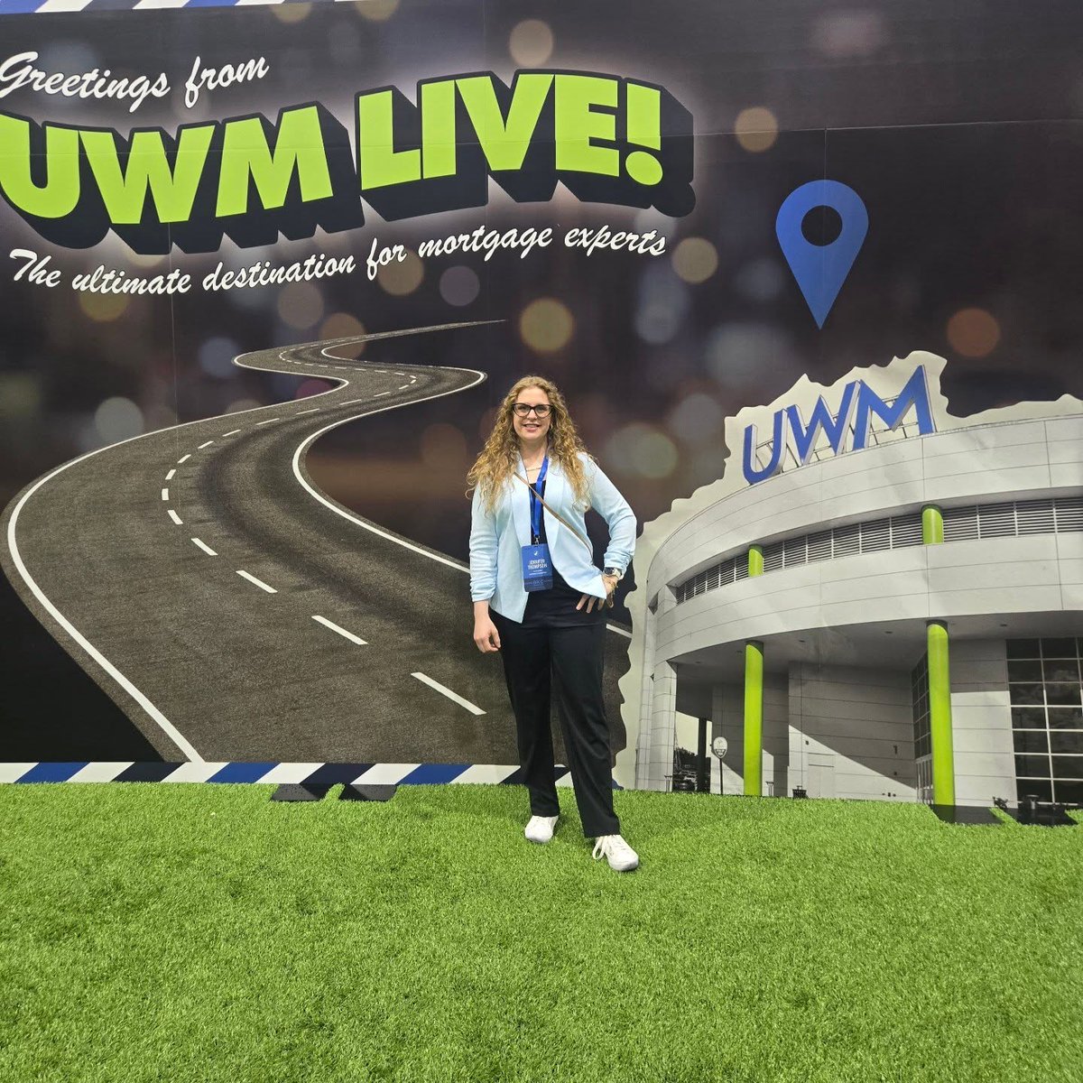 alerandrosinte's tweet photo. UWM Live remains one of my favorite days of the year. Year 5 was no exception. Connecting with 5, 000+ clients and hearing from mortgage industry leaders made for an incredible day of networking and growth. https://t.co/quRFyfe93y