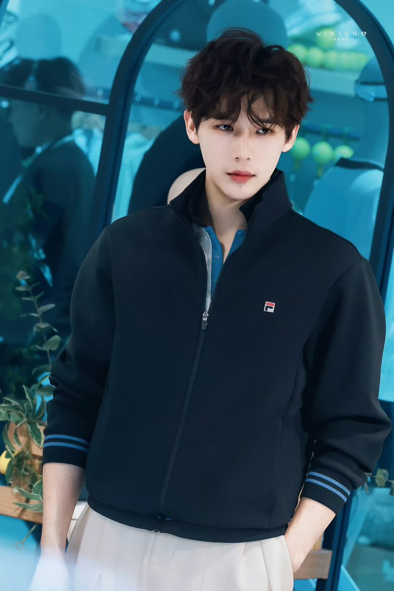 YOU_CD17's tweet photo. 얼굴 https://t.co/QVtKmc3wRG