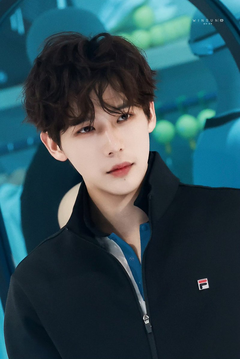 YOU_CD17's tweet photo. 얼굴 https://t.co/QVtKmc3wRG