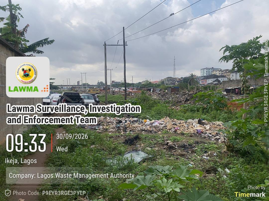 IamAhmadShooto's tweet photo. LAWMA Project WISE Seals Three Facilities, Sustains Monitoring of Cleared Blackspots Across Lagos

… Enforcement team intensifies zero-waste tolerance drive, monitors Egbe-Isolo median, Pangrooove, Obanikoro corridors

@muyiwag
#CleanerLagos #LAWMA 

https://t.co/ukKPeuVpgo https://t.co/ejTYWRbGi4