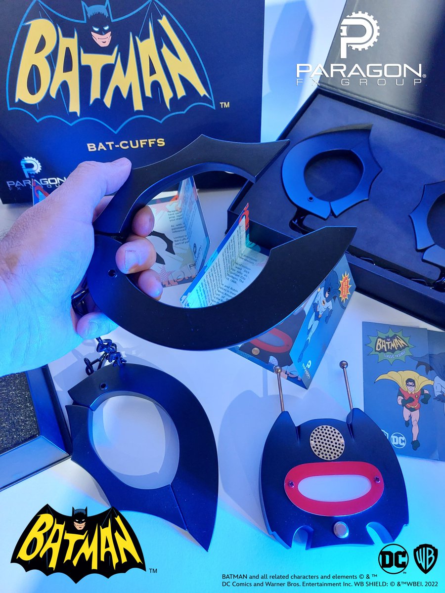 paragonfxgroup's tweet photo. 'Tis the season for lots of treats! Here's a Bat-Tastic one! Take advantage of this combo offer where you get these museum quality replicas of the 66 Bat Radio and Bat Cuffs for $75 off!
https://t.co/WCIyXUs4EK
#batman #movieprops #batgadgets #adamwestbatman #paragonfxgroup https://t.co/M9UzLG3y1o